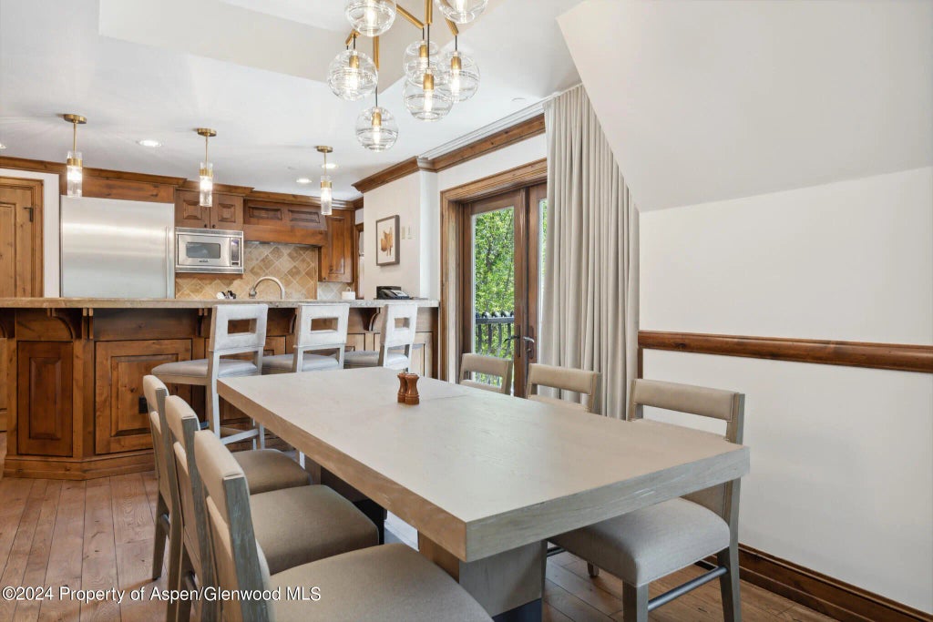 6 of 22 - 415 E Dean St, Unit 44b, Week 5, Aspen, CO