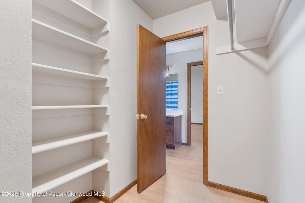 37 of 70 - 6616 High Drive, Morrison, CO