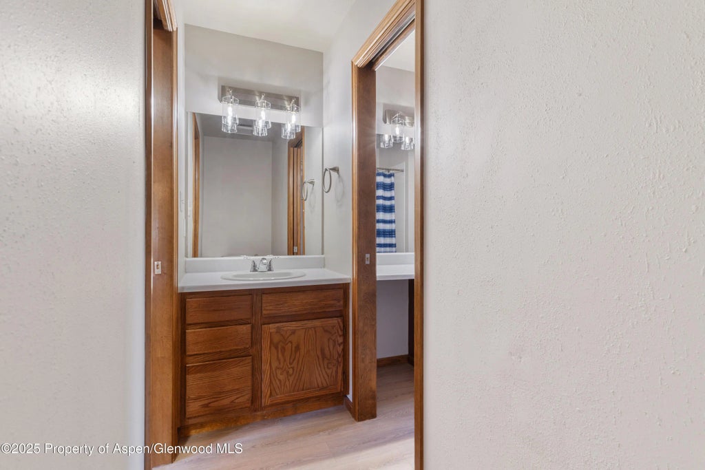 38 of 70 - 6616 High Drive, Morrison, CO