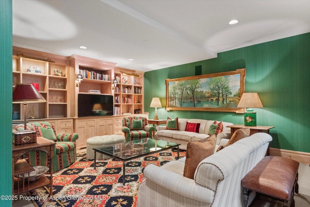 21 of 28 - 425 W North Street, Aspen, CO