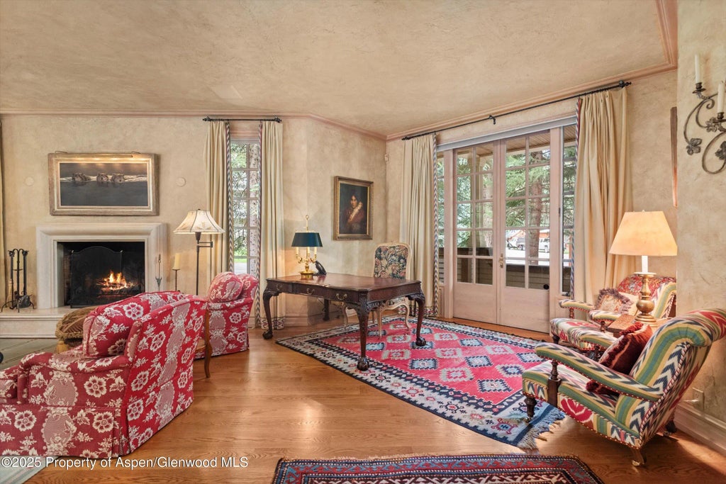 4 of 28 - 425 W North Street, Aspen, CO