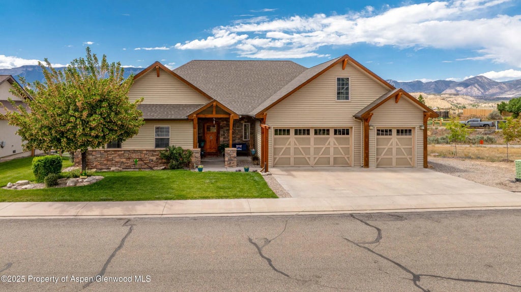 2 of 39 - 1783 Anvil View Avenue, Rifle, CO