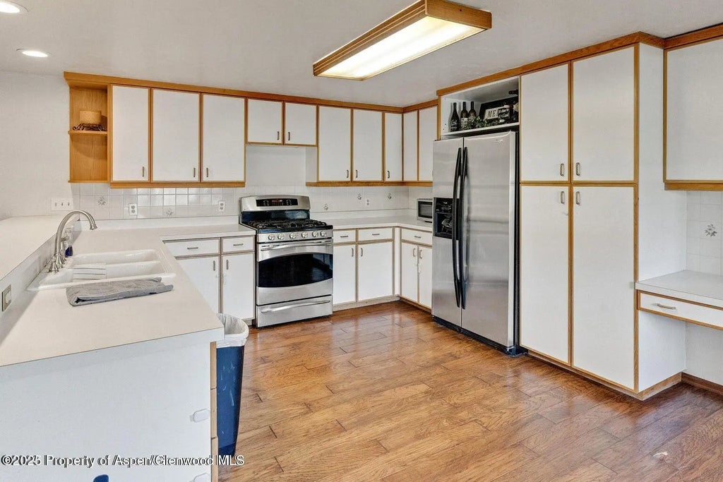 4 of 20 - 1100 W Jefferson Avenue #15, Hayden, CO