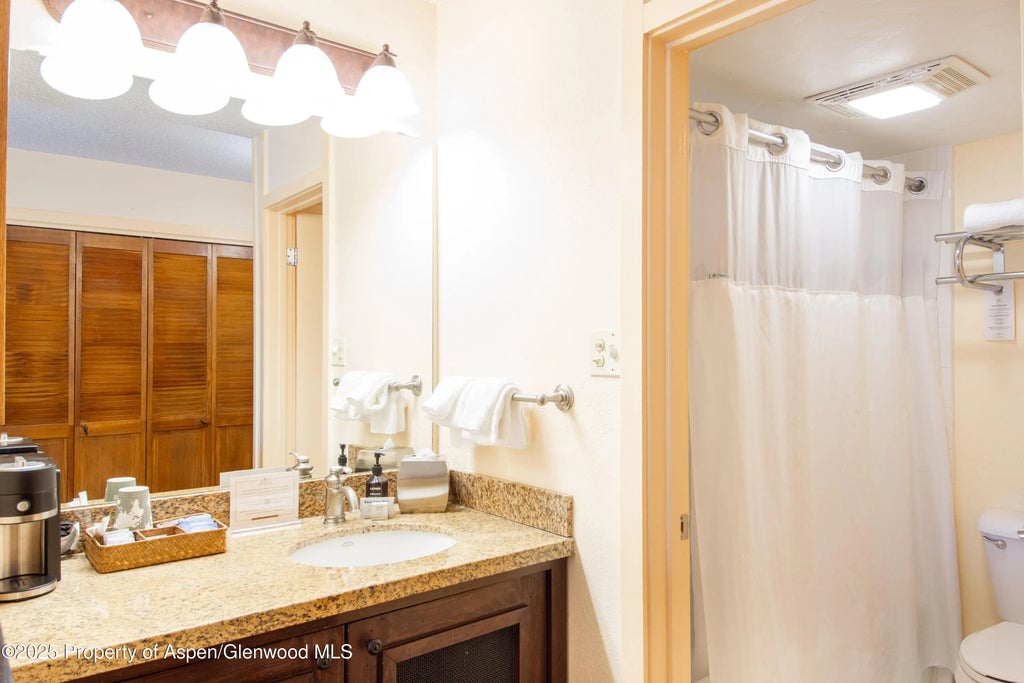 5 of 15 - 300 Carriage Way 523, Snowmass Village, CO