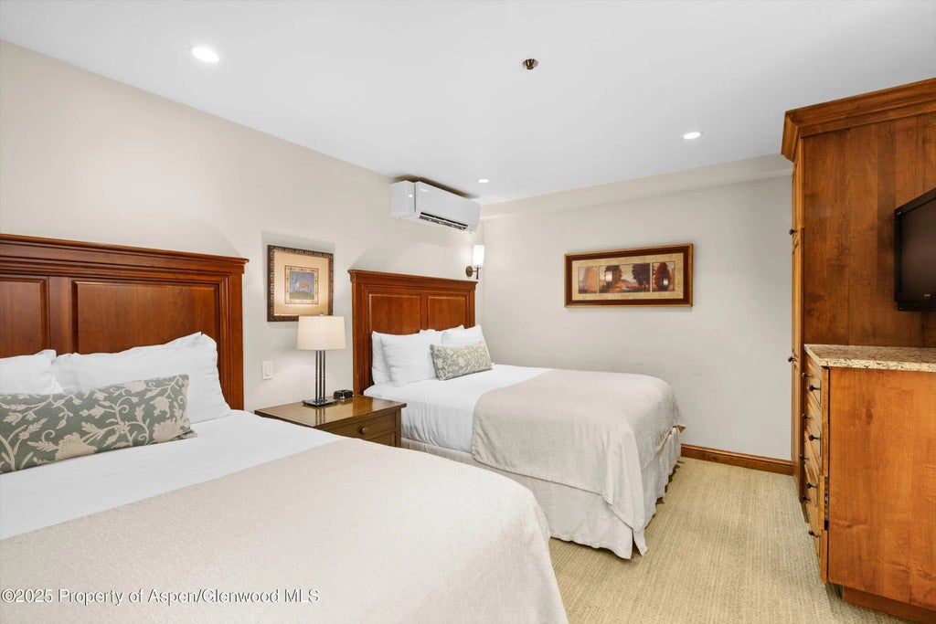12 of 14 - 610 S West End Street H202, Aspen, CO