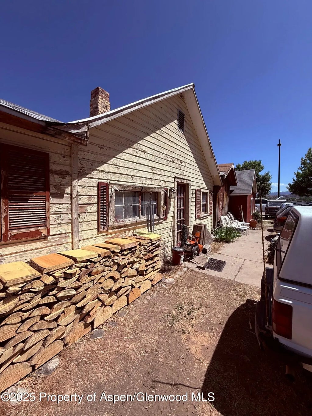 2 of 14 - 110 N 5th Street, Silt, CO