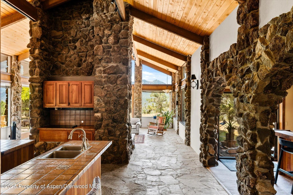13 of 45 - 14 Fender Lane, Carbondale, CO