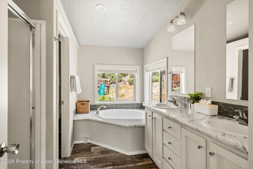 33 of 45 - 14 Fender Lane, Carbondale, CO