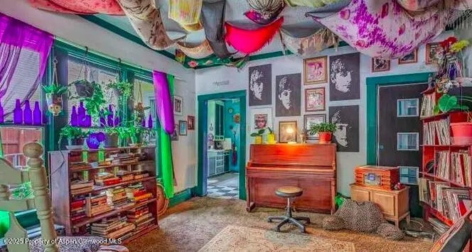 12 of 20 - 1021 Grand Avenue, Glenwood Springs, CO