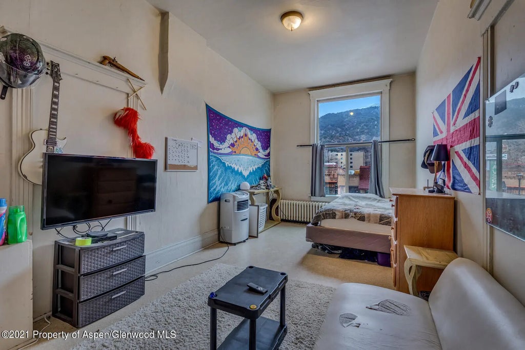 25 of 35 - 725 Grand Avenue, Glenwood Springs, CO