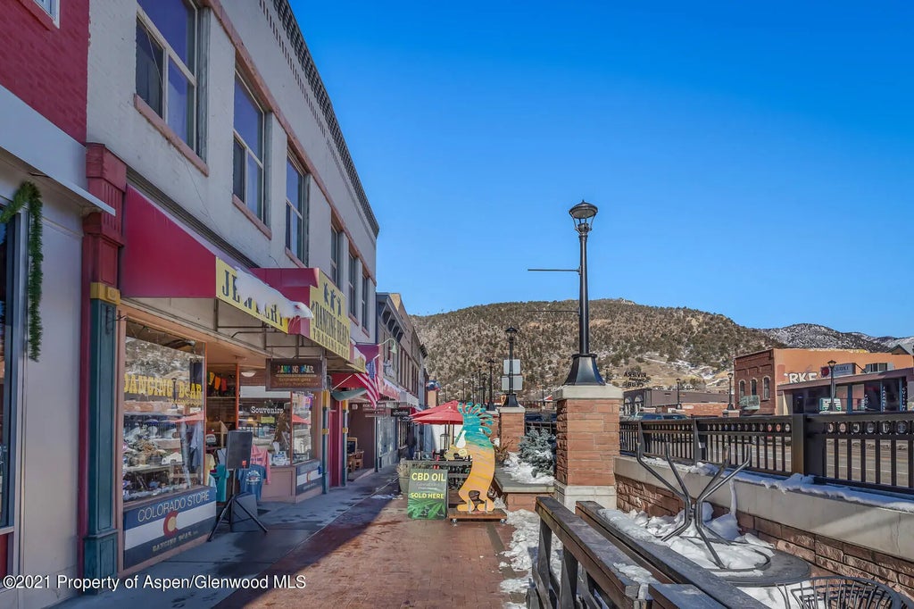 8 of 35 - 725 Grand Avenue, Glenwood Springs, CO