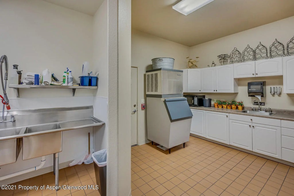 129 of 138 - 2087 Broadway, Grand Junction, CO
