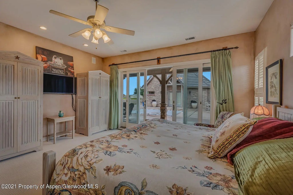 40 of 138 - 2087 Broadway, Grand Junction, CO