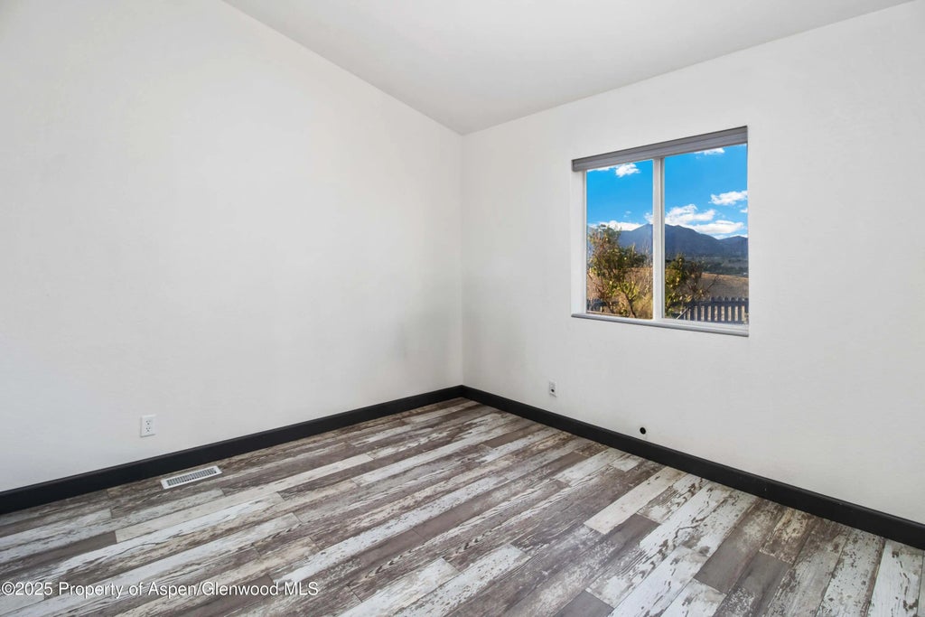25 of 42 - 680 Mineota Drive, Silt, CO