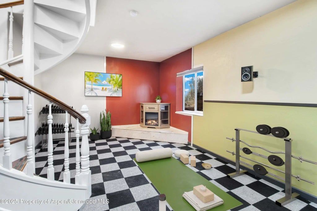 28 of 42 - 680 Mineota Drive, Silt, CO