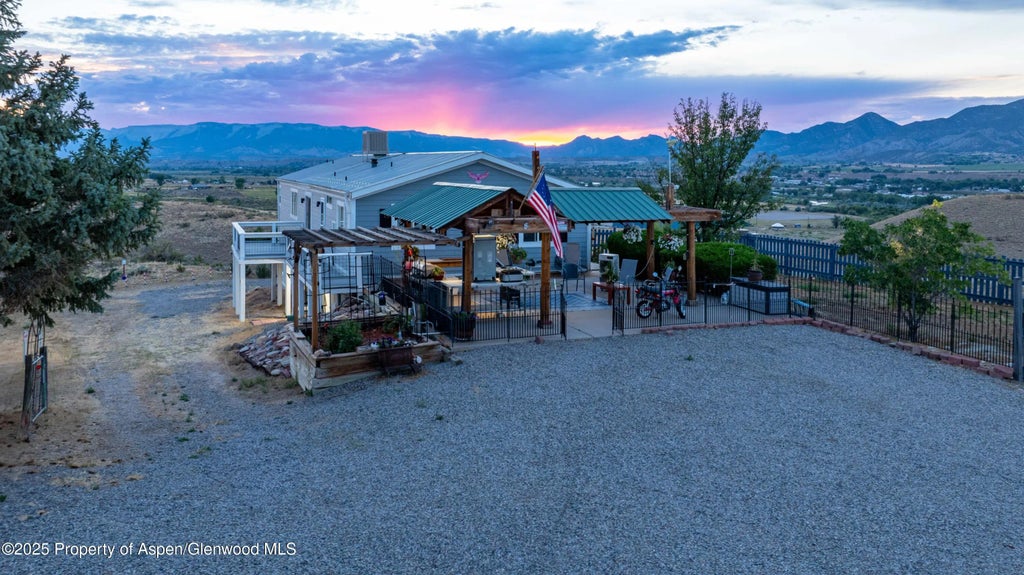 7 of 42 - 680 Mineota Drive, Silt, CO