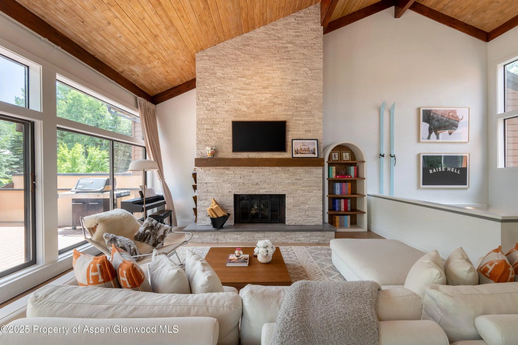 3 of 22 - 65 Harleston Green 51, Snowmass Village, CO