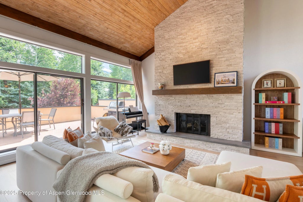 4 of 22 - 65 Harleston Green 51, Snowmass Village, CO
