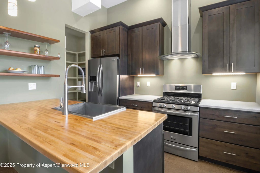 6 of 23 - 2550 Highway 82 D204, Glenwood Springs, CO