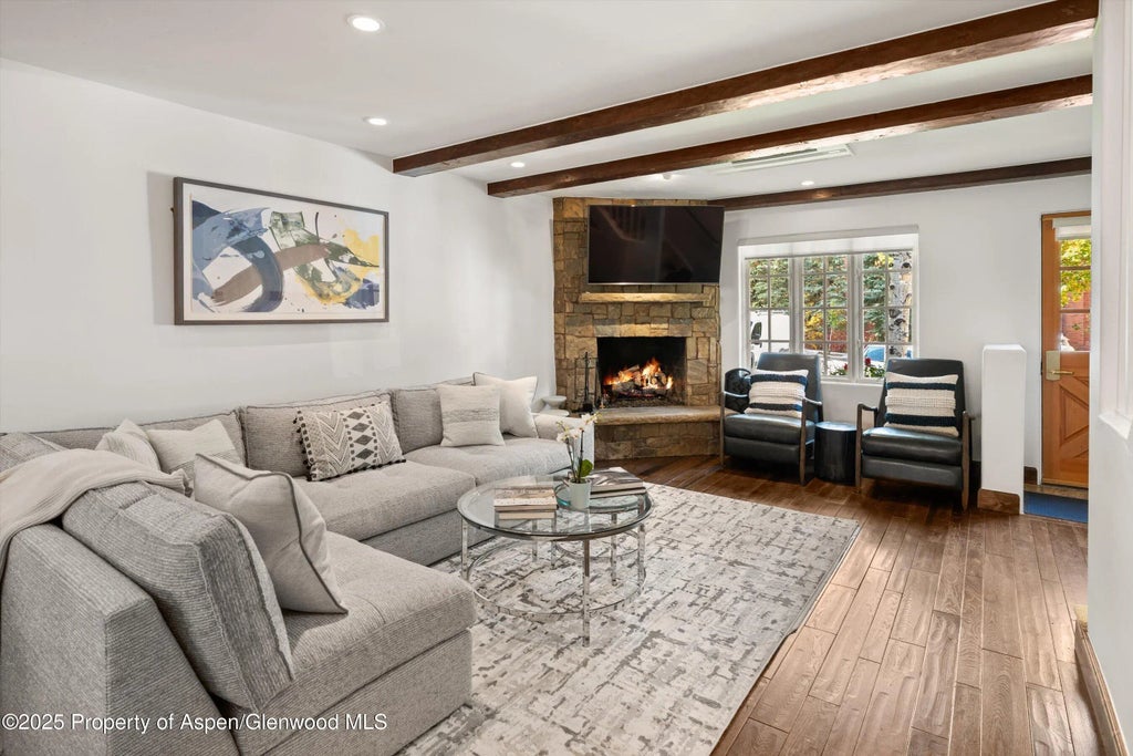 5 of 34 - 710 S Mill Street 6 & 7, Aspen, CO