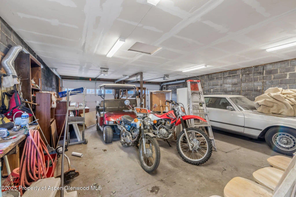 41 of 43 - 186 E Jefferson Avenue, Hayden, CO