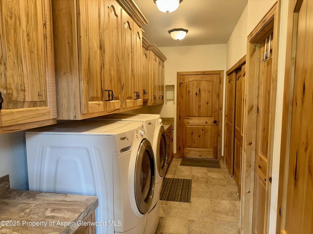 18 of 44 - 4000 County Road 4, Meeker, CO
