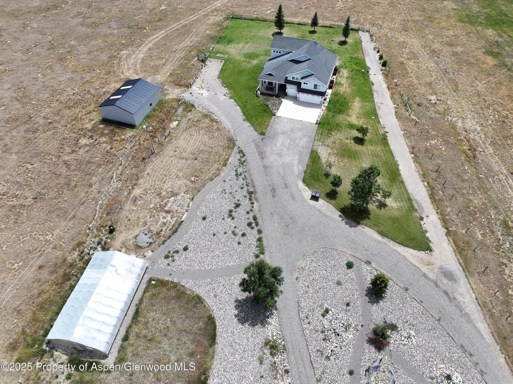 39 of 44 - 4000 County Road 4, Meeker, CO