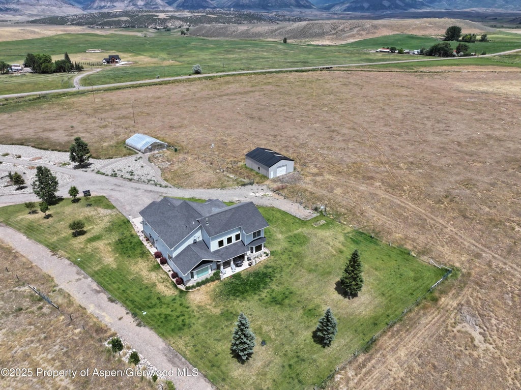 40 of 44 - 4000 County Road 4, Meeker, CO