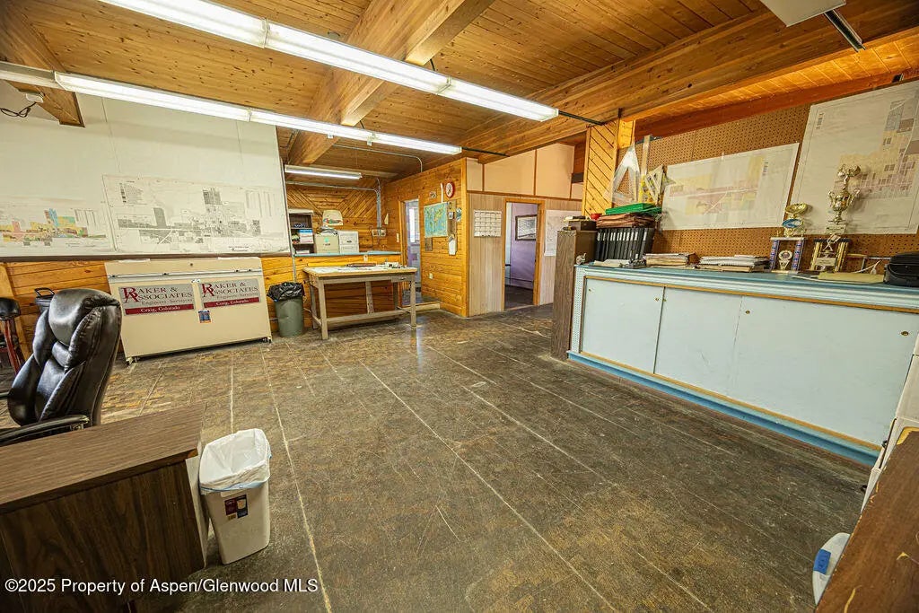 37 of 43 - 1790 W Victory Way, Craig, CO