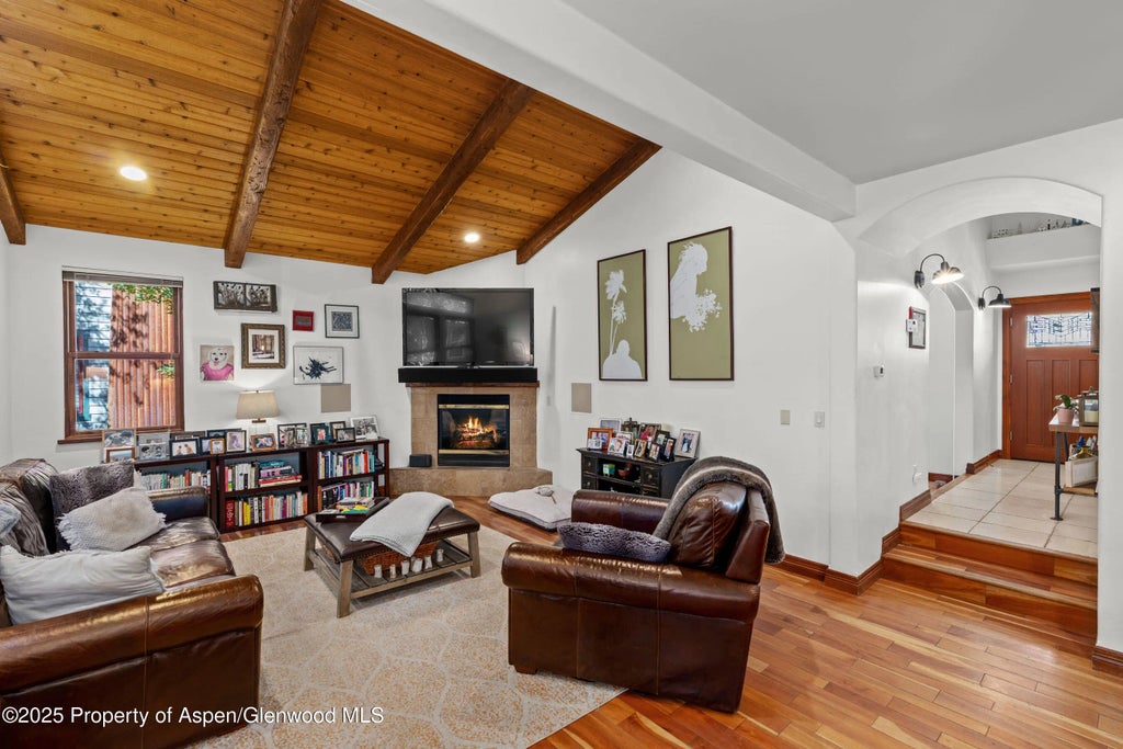 4 of 21 - 212 Juniper Court, Basalt, CO