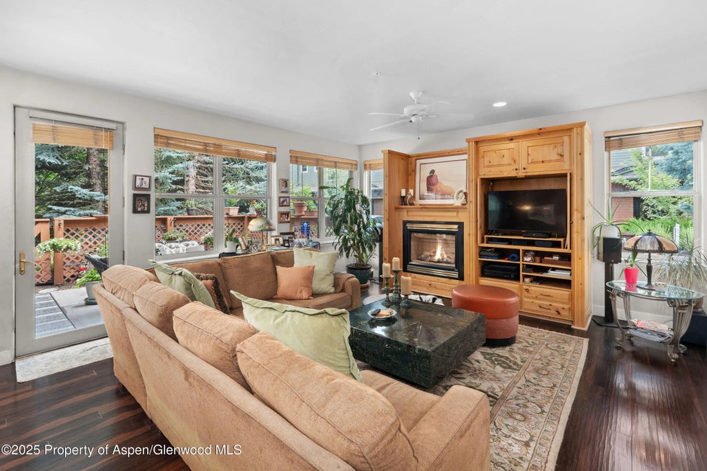 3 of 14 - 541 Evans Court, Basalt, CO