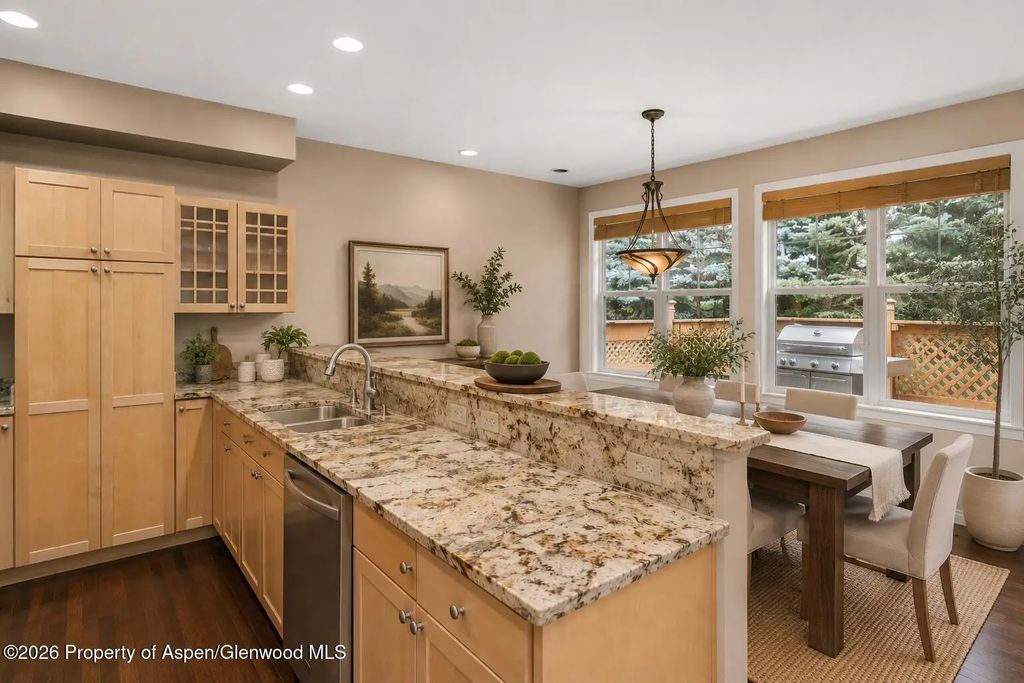 4 of 14 - 541 Evans Court, Basalt, CO