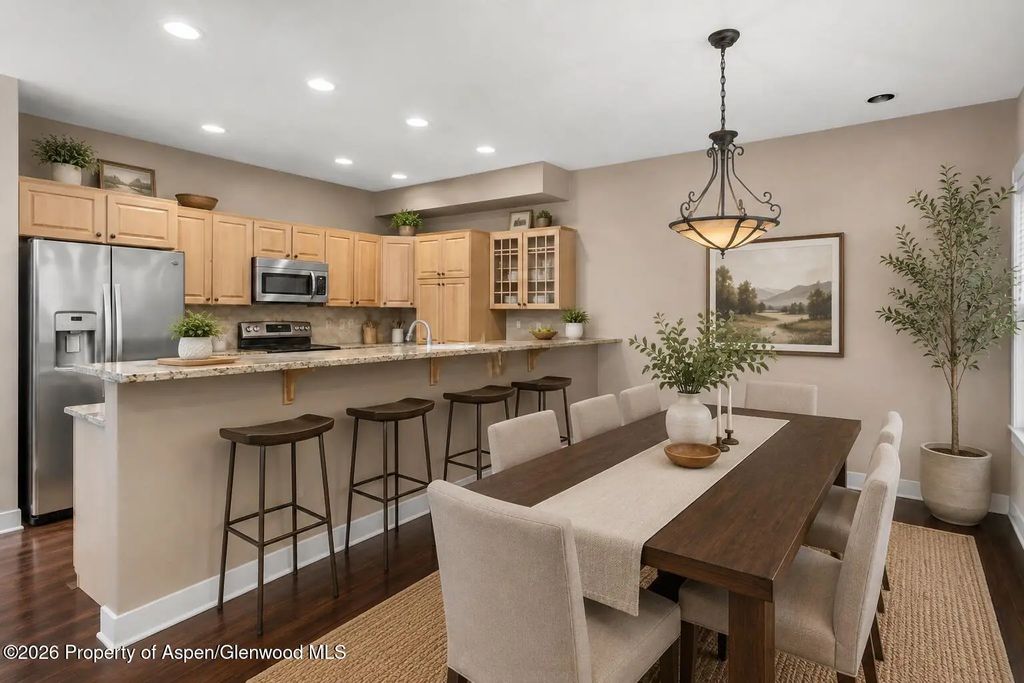 5 of 14 - 541 Evans Court, Basalt, CO