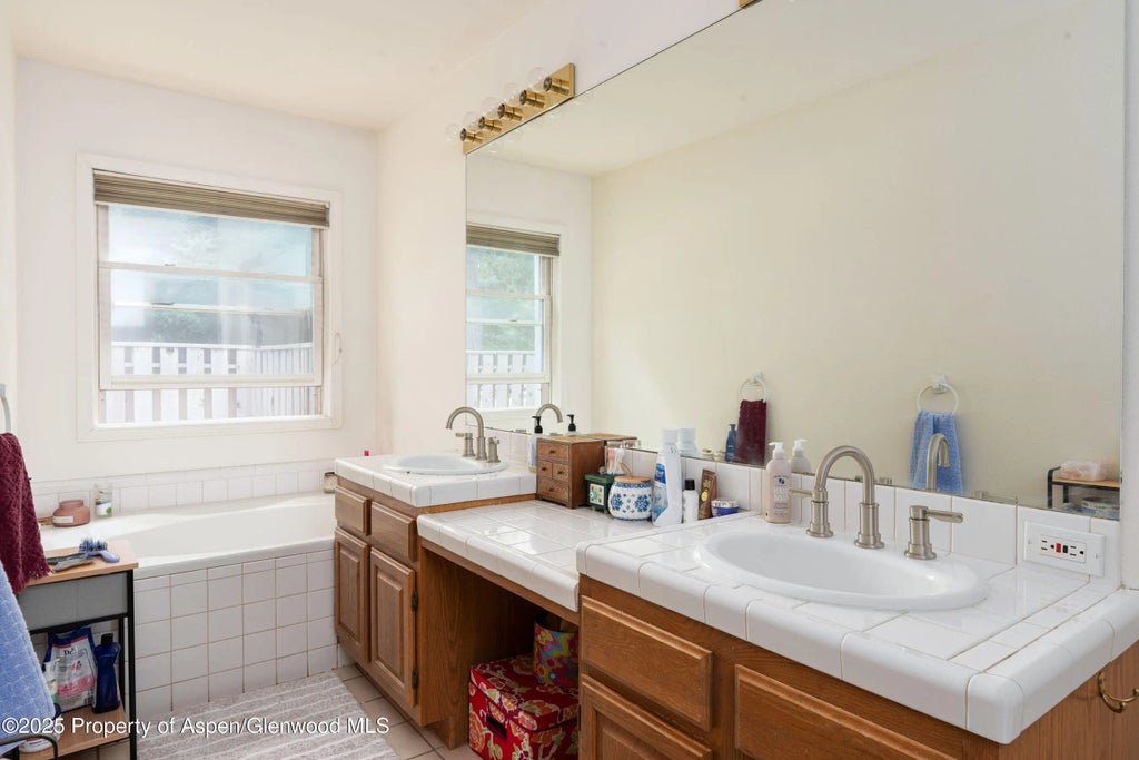 6 of 8 - 1506 Mockingbird Lane Apt 11-a, Basalt, CO