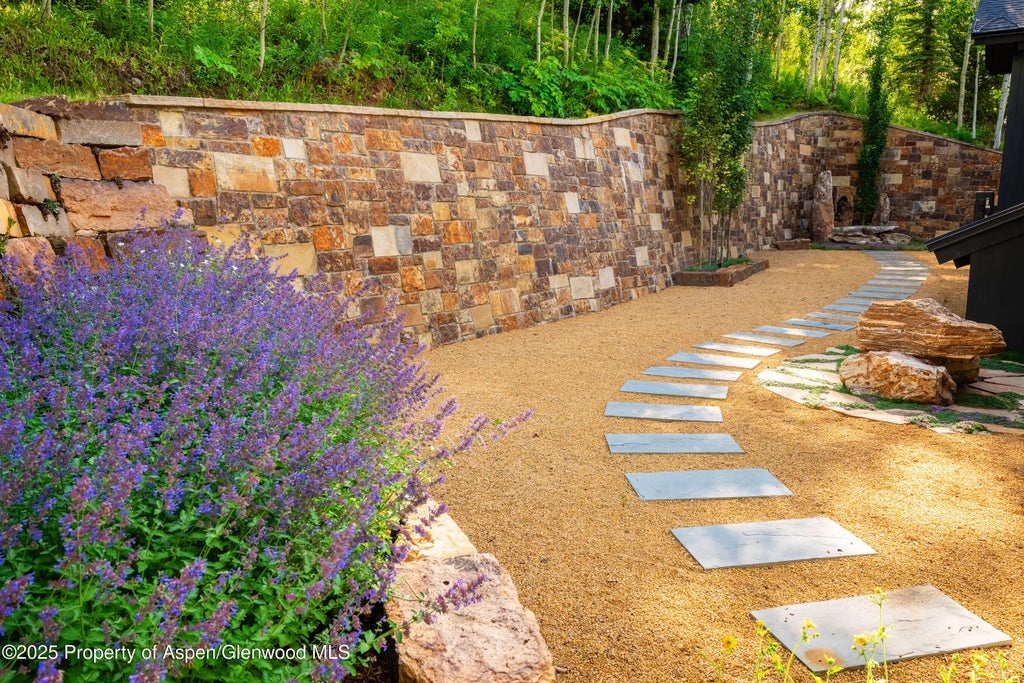 43 of 52 - 198 Edgewood Lane, Snowmass Village, CO