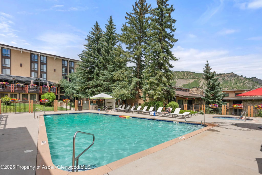 10 of 11 - 300 Carriage Way 303, Snowmass Village, CO