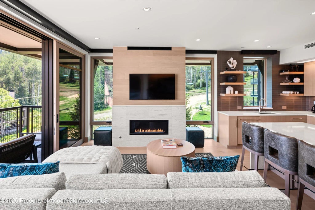 3 of 18 - 130 Wood Road 551, Snowmass Village, CO