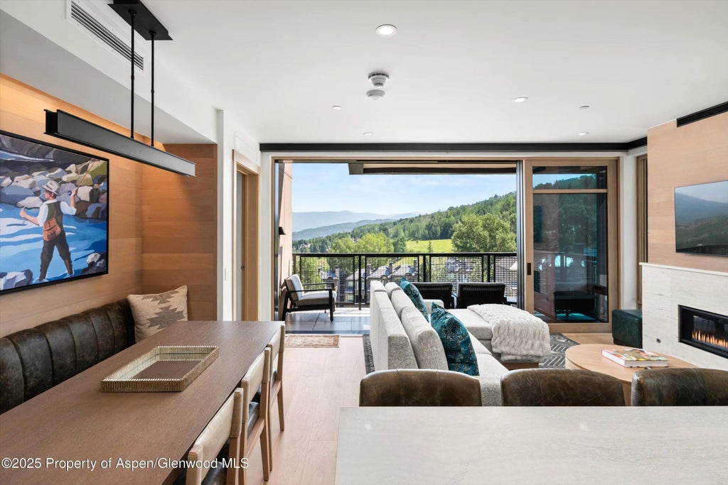 4 of 18 - 130 Wood Road 551, Snowmass Village, CO