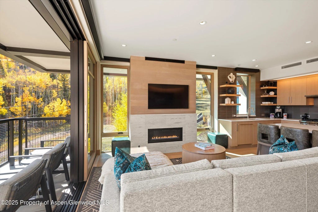 6 of 24 - 130 Wood Road 551, Snowmass Village, CO