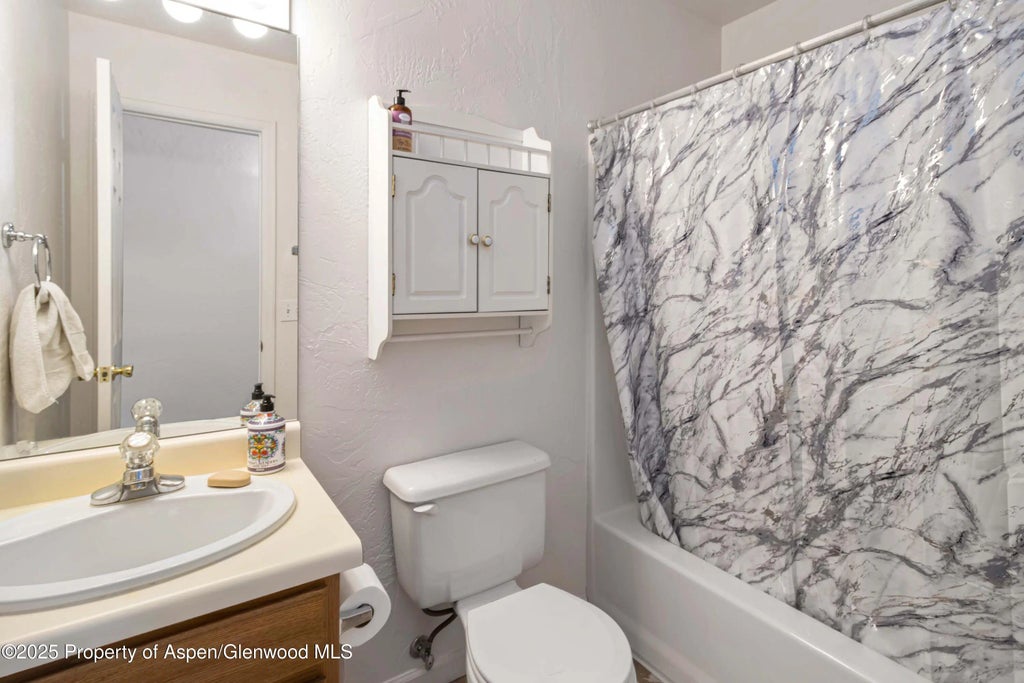 12 of 19 - 180 Orchard Drive, Glenwood Springs, CO