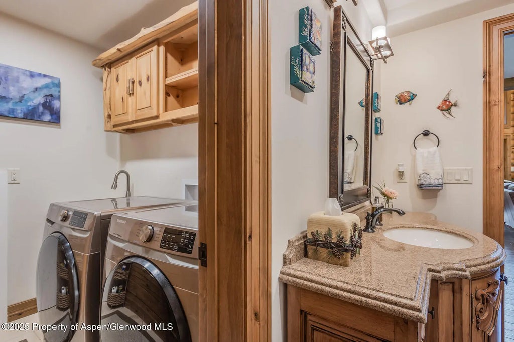 33 of 60 - 175 Bison Lane, Redstone, CO