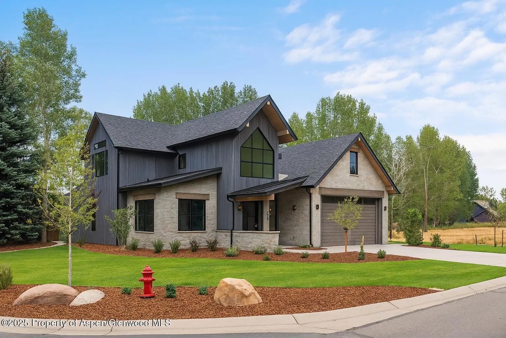 3 of 39 - 306 Golden Bear Drive, Carbondale, CO