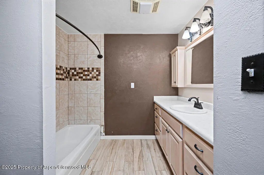 20 of 45 - 2669 Sperber Lane, Grand Junction, CO