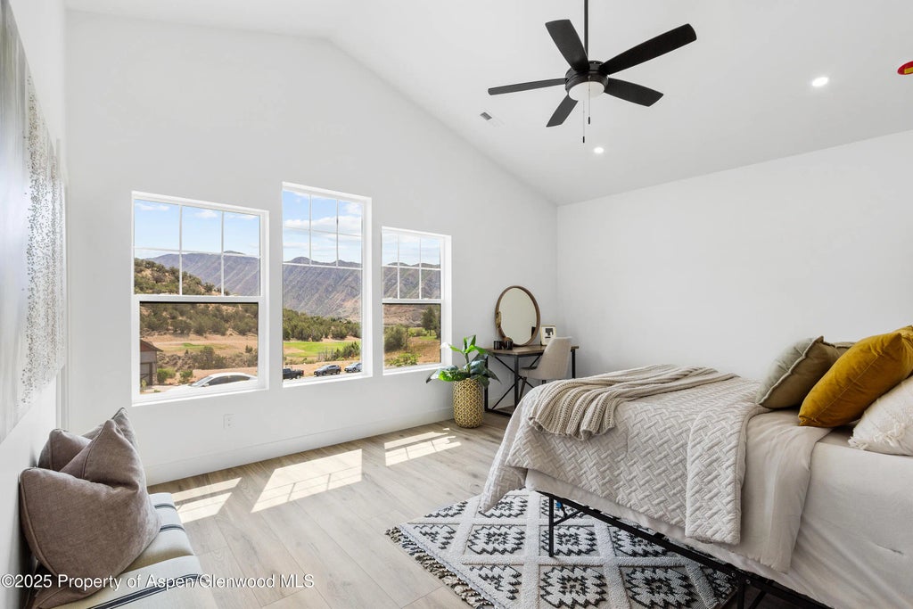 11 of 32 - 27 Spur Drive, New Castle, CO
