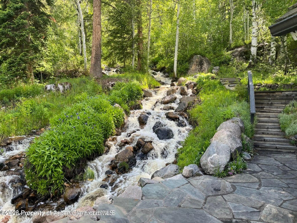 4 of 13 - 44481 Highway 82, Aspen, CO