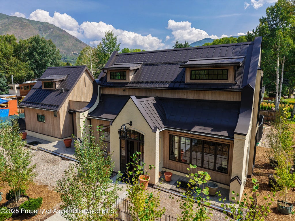502 N 6th Street, Aspen