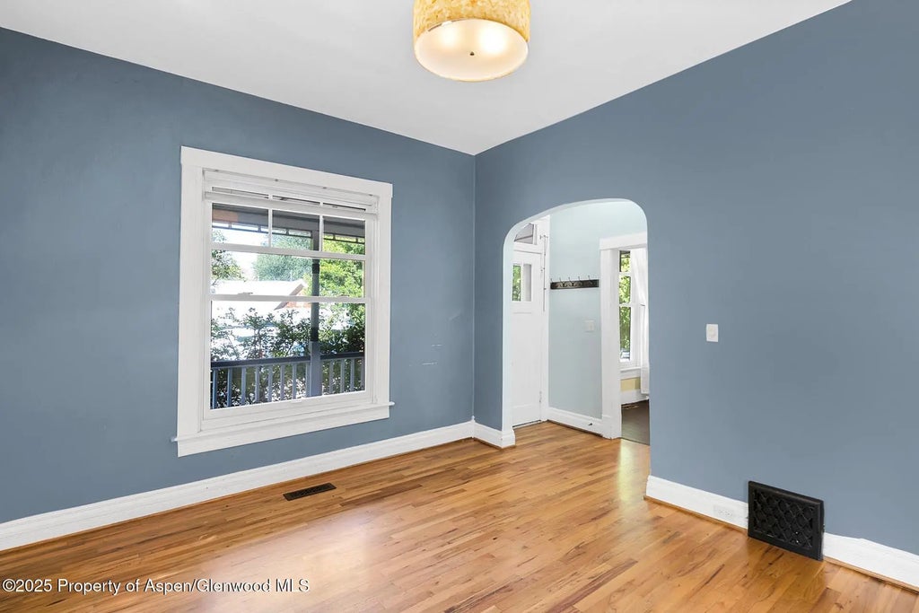 14 of 62 - 818 Bennett Avenue, Glenwood Springs, CO