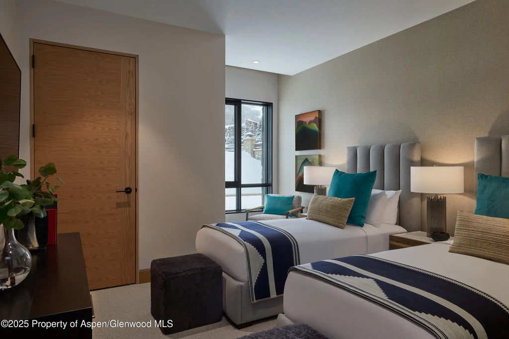 5 of 6 - 77 Wood Road Road 306-10, Snowmass Village, CO