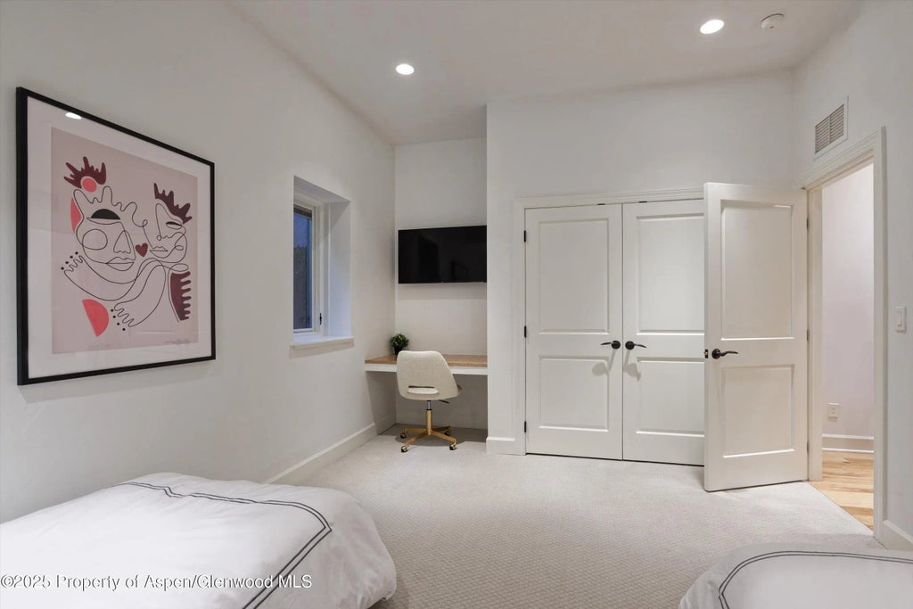 27 of 66 - 111 S Sixth Street Street, Aspen, CO