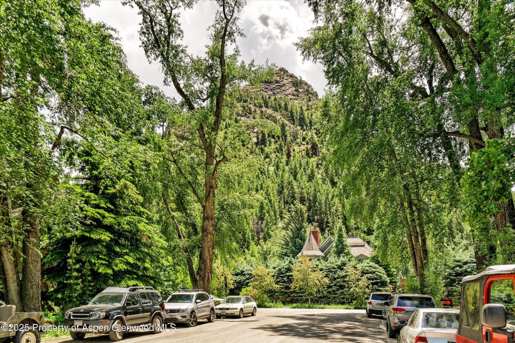 35 of 66 - 111 S Sixth Street Street, Aspen, CO